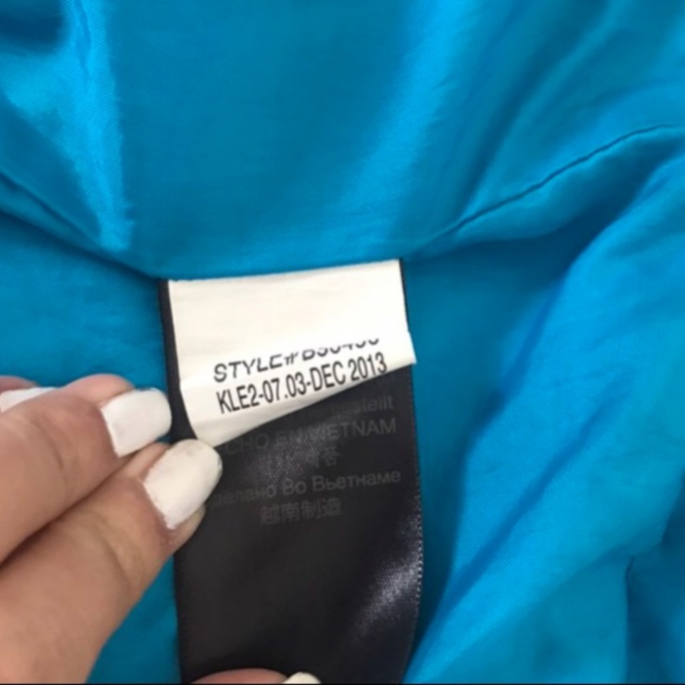 raincoat - Picture 2 of 2